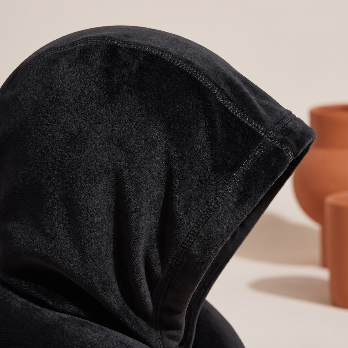 Piumora macro capuche noire